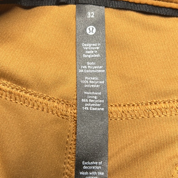 Lululemon ABC Relaxed fit corduroy pants - Picture 4 of 4